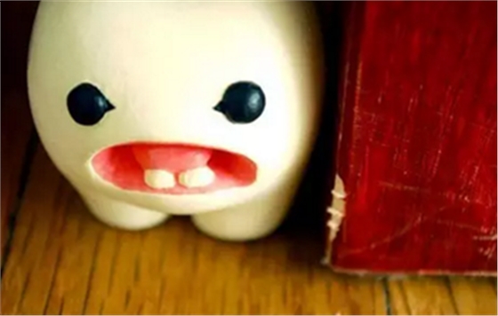 彭丽媛《战士与母亲》