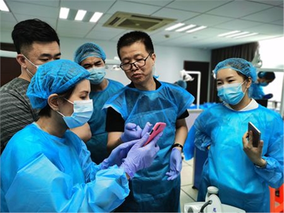 张东星老师杭州微创拔牙课实操培训分享
