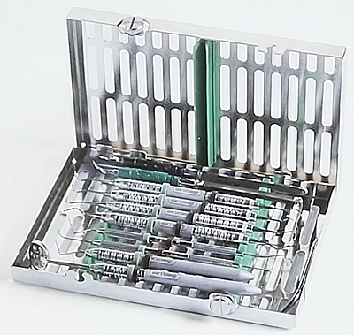 10支装器械盒 外部尺寸5.5″×8″×1.25″(140mm×203mm×32mm)